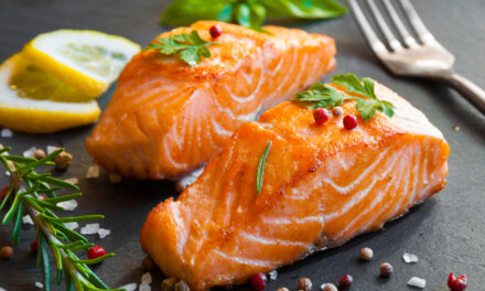 9 Powerful Health Benefits of Eating Salmon